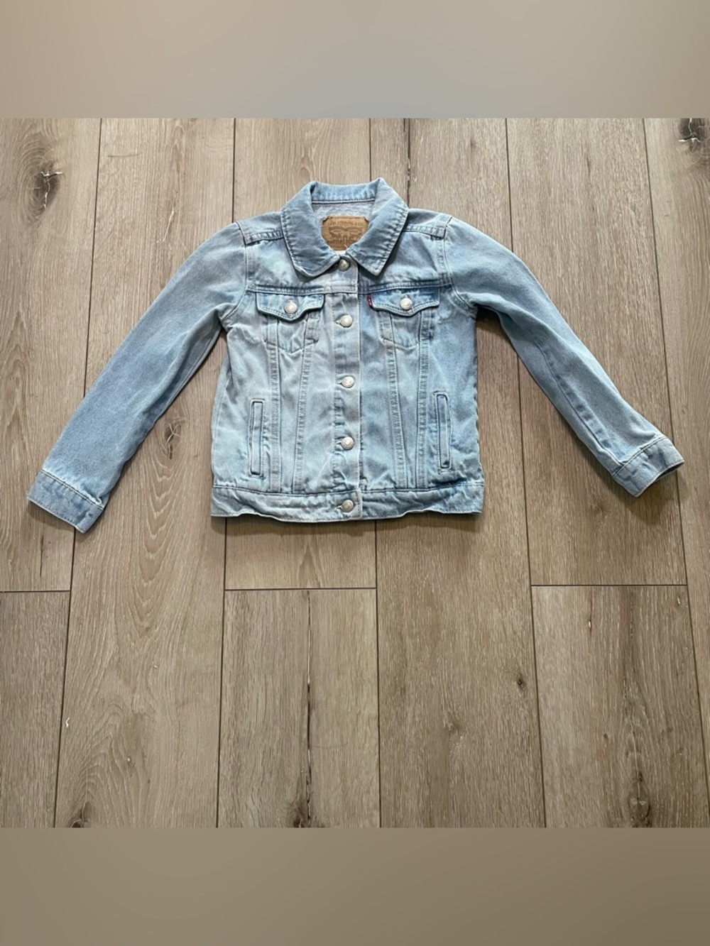 Levi's Girls Denim Trucker Jacket Light Wash‎ Size 6